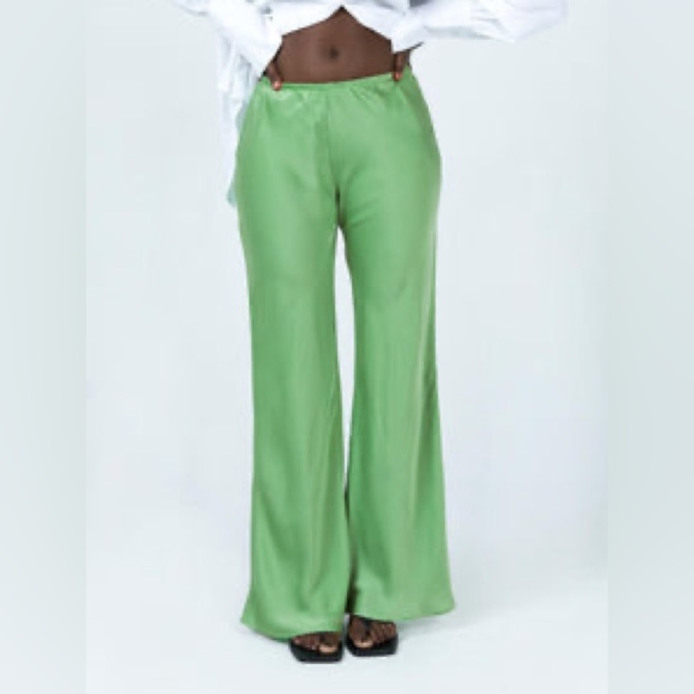 Princess Polly Joshua Green Flare Pants. Size 2 - Picture 2 of 11